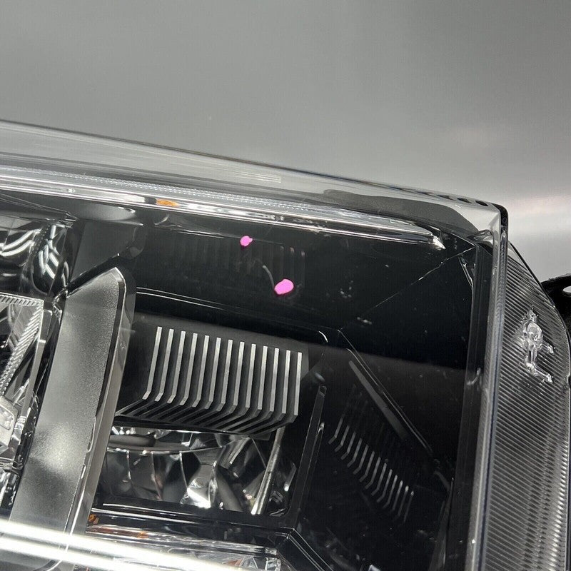 TOYOTA TUNDRA HEADLIGHT RIGHT PASSENGER 2018 2019 2020 2021 FULL LED O