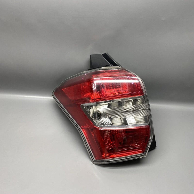 SUBARU FORESTER TAIL LIGHT LEFT DRIVER 2014 2015 2016 OEM 84201-SG050
