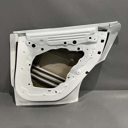 TESLA MODEL Y DOOR RIGHT REAR 2020 2021 2022 OEM DAMAGED