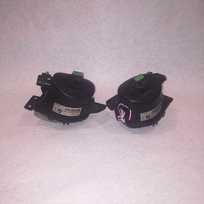 6948373 BMW 328 335 FOG LIGHT LEFT AND RIGHT SIDE 4-DOOR 6948373 2006 2007 2008 OEM