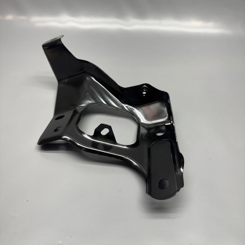 TESLA MODEL 3 FENDER SUPPORT BRACKET RIGHT 2017 2018 2019 2020 OEM 108