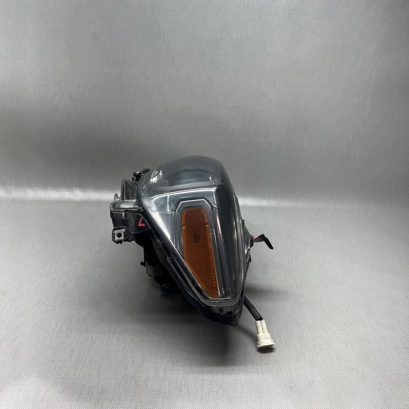 TOYOTA TACOMA HEADLIGHT LEFT DRIVER 2016 2017 2018 2019 DOUBE PROJECTOR 