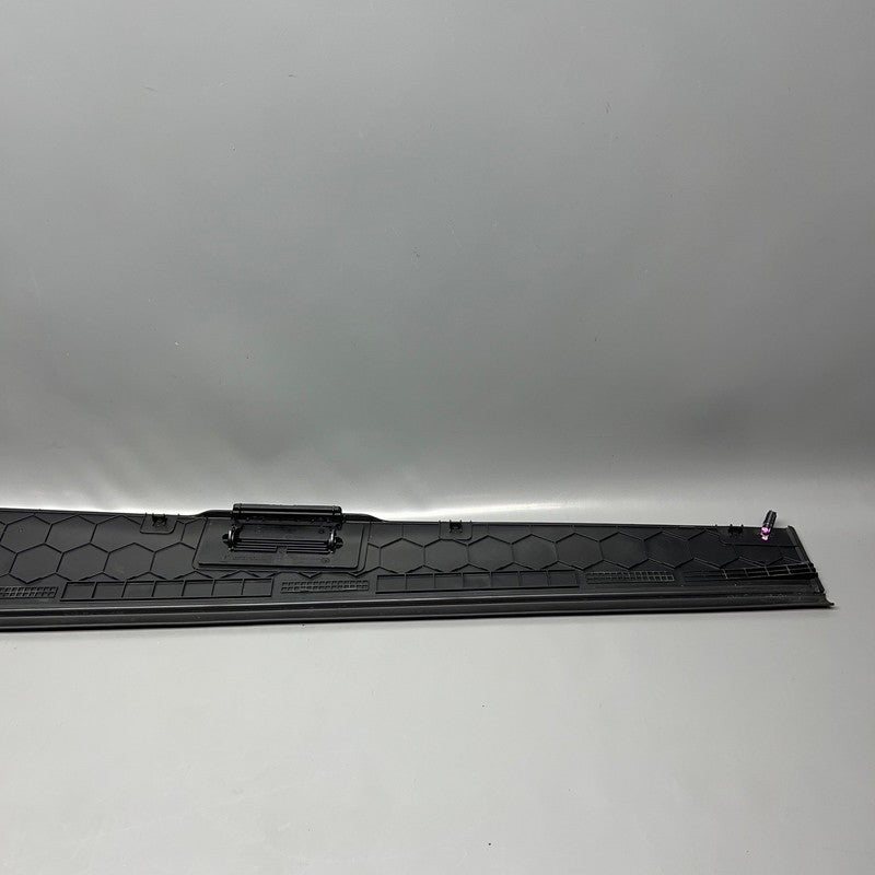 TESLA CYBERTRUCK BEDSIDE SAIL APPLIQUE RIGHT 2024 2025 OEM 1873932-00-