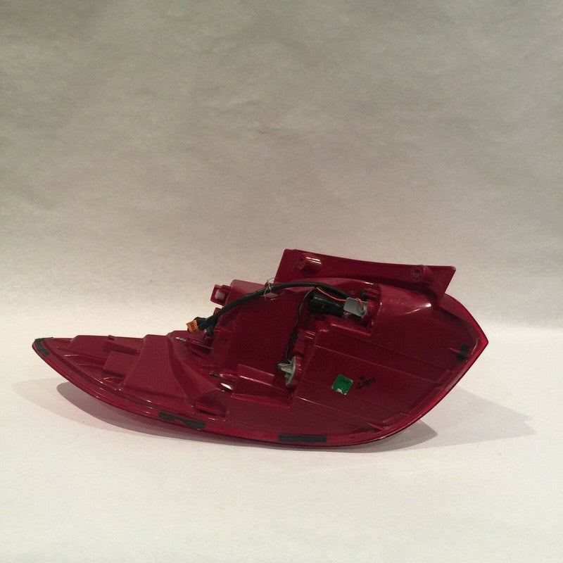 HYUNDAI VOLESTER RIGHT DRIVER TAIL LIGHT 2013 2014 2015 2016 LED OEM