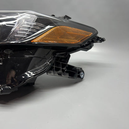 TOYOTA CAMRY HEADLIGHT LEFT DRIVER 2018 2019 2020 LED OEM 