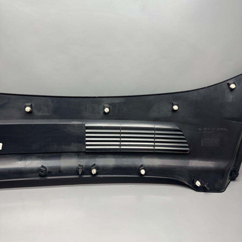 TESLA MODEL Y APRON REAR COVER 2020 2021 2022 2023 2024 OEM 1492605-00