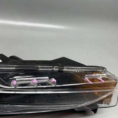 1077392-00-F TESLA MODEL 3 FOG LIGHT RIGHT PASSENGER 2017 2018 2019 2020 2021 2022 DAMAGED