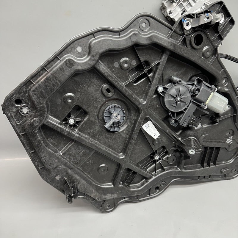 1495513-F1-H TESLA MODEL Y DOOR WINDOW REGULATOR RIGHT REAR 2020 21 22 2023 OEM 1495513-F1-H