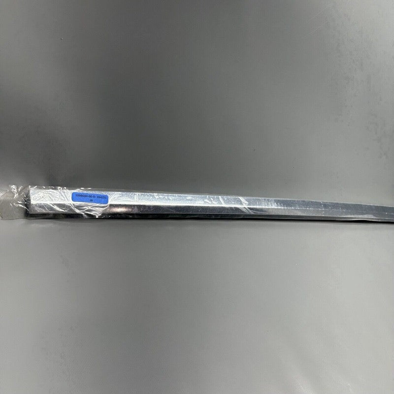 1098684-00-D TESLA MODEL X DOOR WINDOW MOLDING RIGHT FRONT 2015 16 17 18 19 20 21 22 2023 OEM