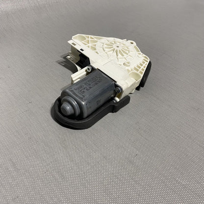 8K0959802B AUDI A6 A7 A8 Q3 Q5 RIGHT FRONT WINDOW MOTOR 2011 12 13 14 15 16 17 2018 OEM