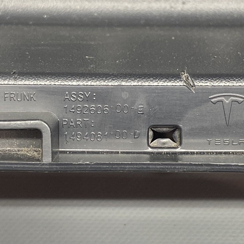 1492606-00-E TESLA MODEL Y FRONT FRUNK STORAGE BOX 2020 2021 2022 2023 OEM 1492606-00-E