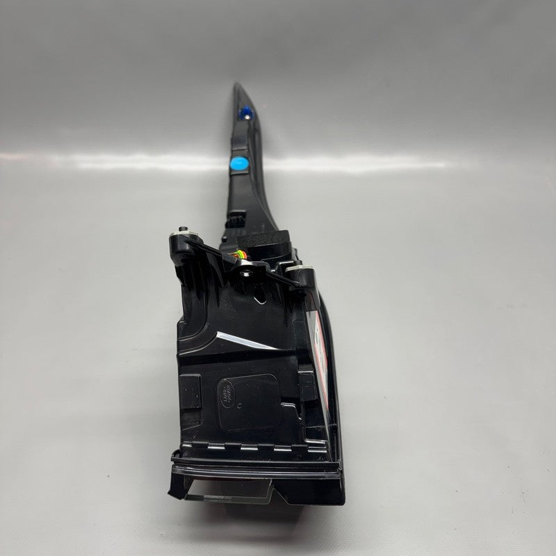 RANGE ROVER EVOQUE TAIL LIGHT LEFT DRIVER 2020 2021 2022 2023 OEM LR17