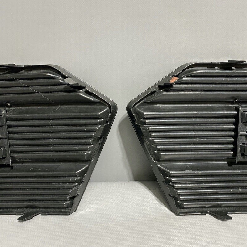 8U0807681Q AUDI Q3 FRONT BUMPER GRILLE LEFT AND RIGHT SIDE 8U0807681Q 2016 2017 OEM