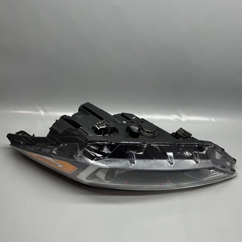 92101-D3 HYUNDAI TUCSON HEADLIGHT LEFT DRIVER HALOGEN 2019 2020 2021 OEM 92101-D3