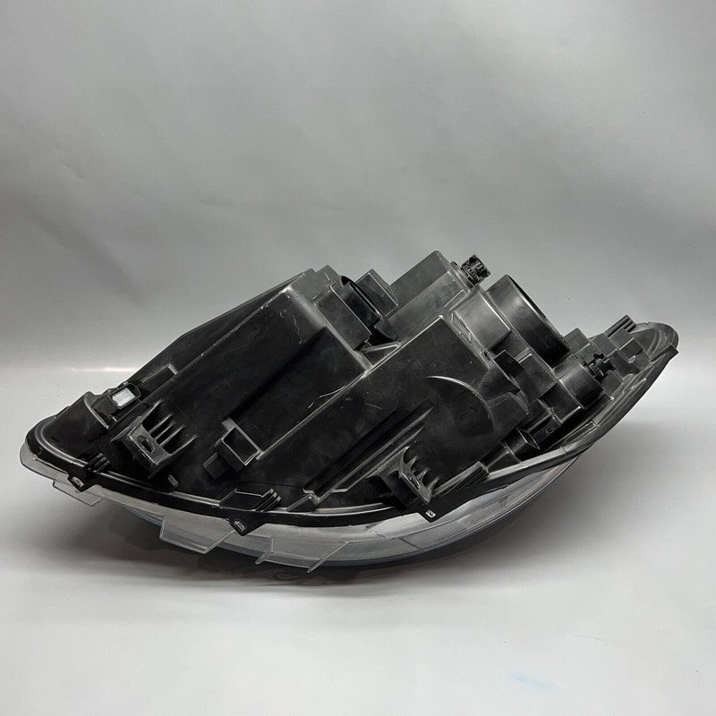 MERCEDES BENZ SPRINTER HEADLIGHT RIGHT PASSENGER HALOGEN 2019 2020 2021 DAMAGED