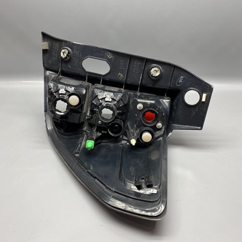 SUBARU FORESTER TAIL LIGHT LEFT DRIVER 2009 2010 2011 2012 2013 OEM