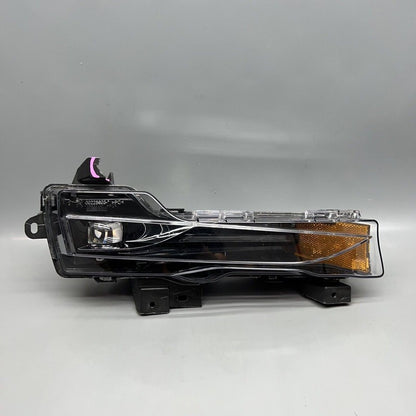 1507931-00-D TESLA MODEL Y FOG LIGHT RIGHT PASSENGER 3 PIN 2020 21 22 2023 OEM 1507931-00-D