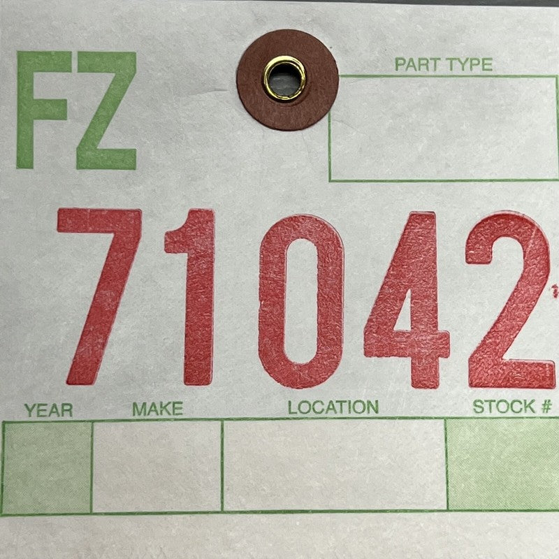 1741539-00-F TESLA CYBERTRUCK BEDSIDE SAIL APPLIQUE RIGHT 2023 2024 OEM 1741539-00-F