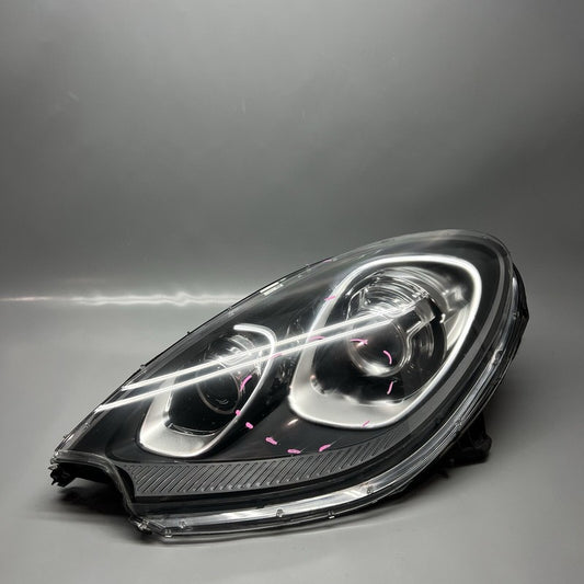 95B941031CS PORSCHE MACAN TURBO HEADLIGHT LEFT DRIVER 2015 2016 2017 2018 XENON OEM