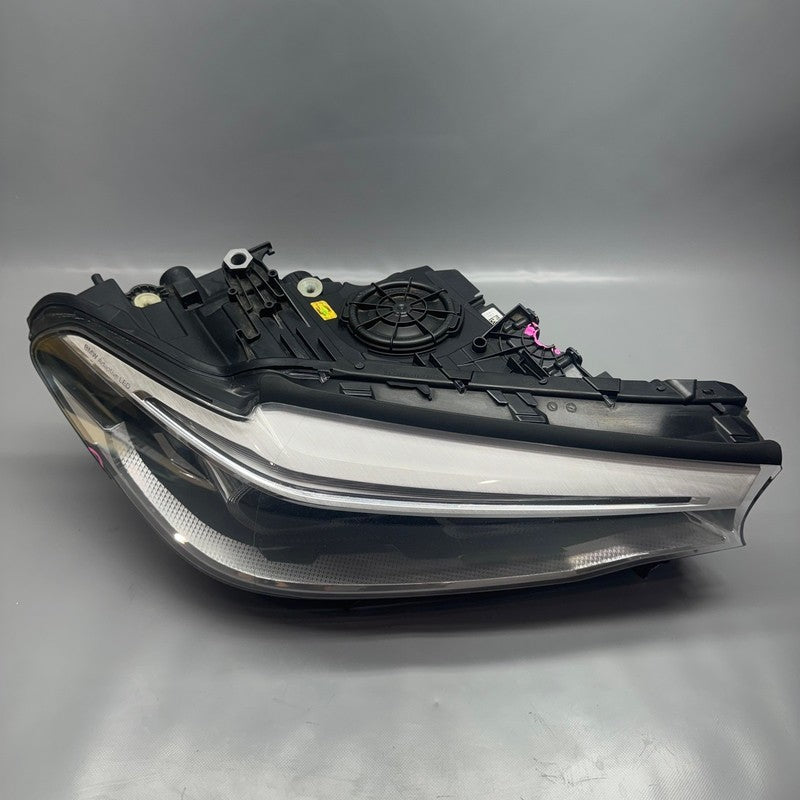 BMW M5 HEADLIGHT RIGHT PASSENGER 2018 2019 2020 2021 ADAPTIVE LED OEM 