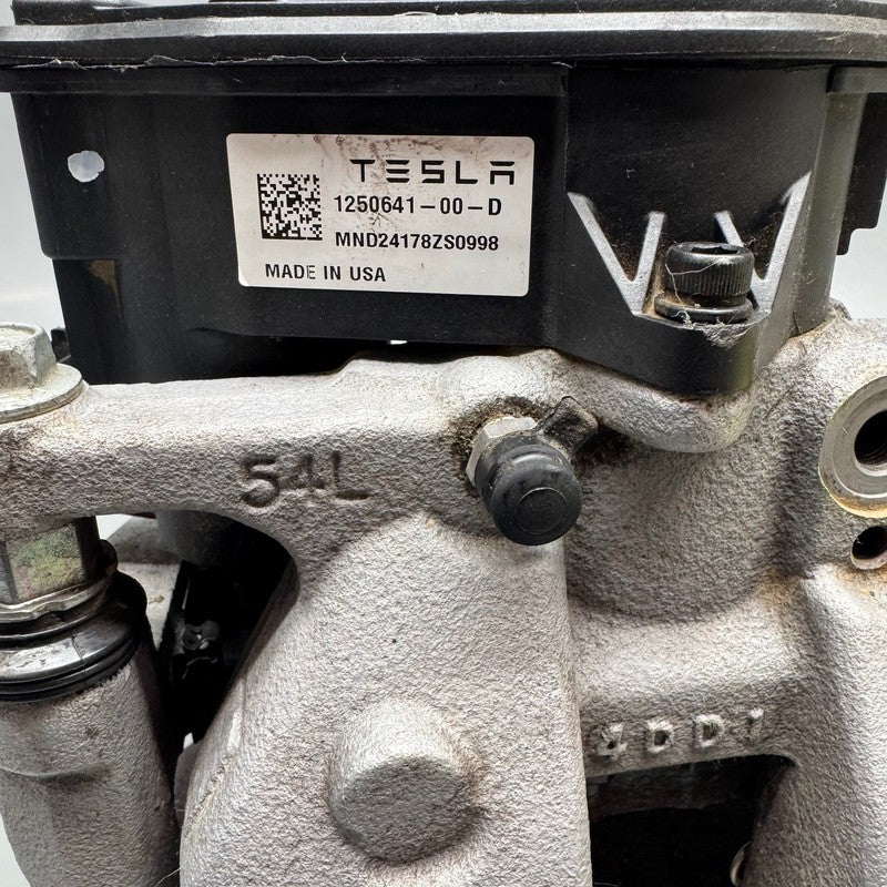 TESLA CYBERTRUCK BRAKE CALIPER LEFT REAR 2024 2025 OEM 1250641-00-D