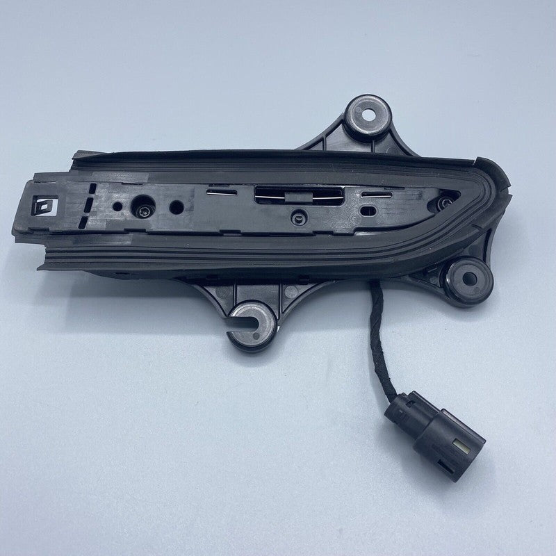 TESLA MODEL X OUTER DOOR HANDLE LEFT FRONT 1035418-00-E 2016 2017 2018