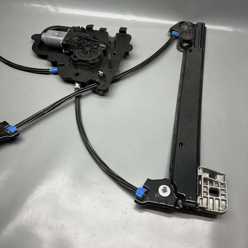 1096620-10-F TESLA MODEL 3 WINDOW REGULATOR LEFT FRONT 2017 2018 2019 2020 OEM 1096620-10-F