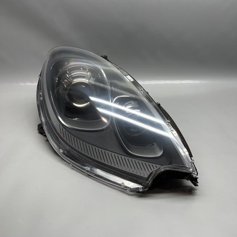 PORSCHE MACAN GTS HEADLIGHT RIGHT PASSENGER 2015 16 17 2018 BI-XENON 9
