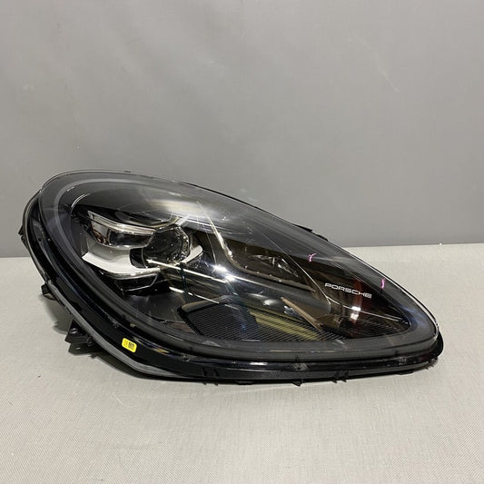95B941010AR PORSCHE MACAN HEADLIGHT RIGHT PASSENGER FULL LED 95B941010AR 2019 2020 2021 OEM