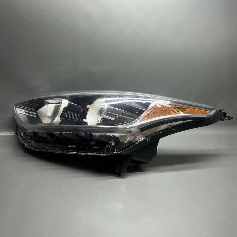 KIA FORTE HEADLIGHT LEFT DRIVER HALOGEN 2019 2020 2021 OEM 92101-M7XXX