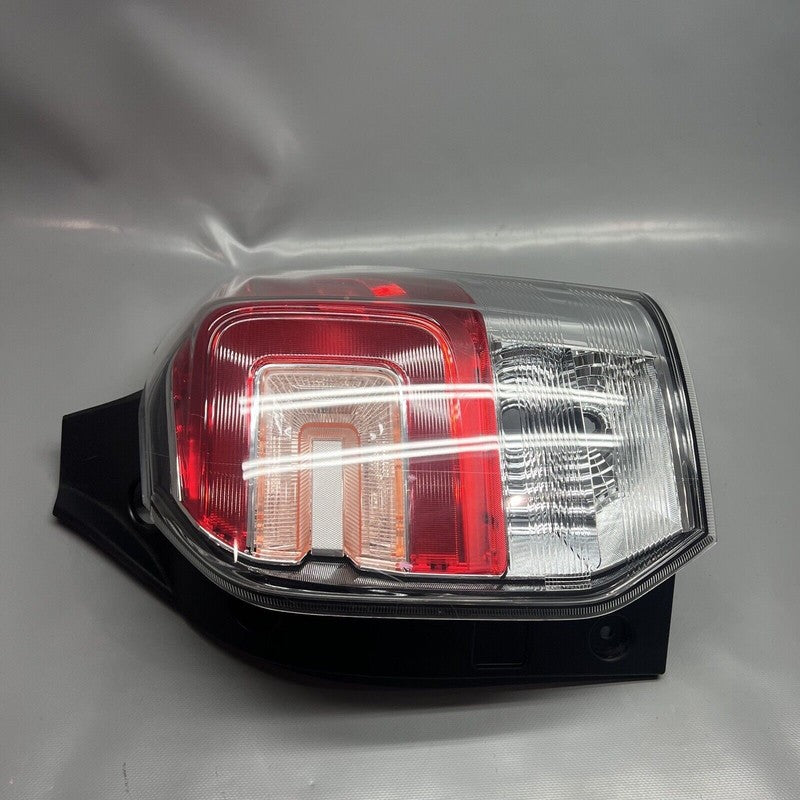 SUBARU FORESTER TAIL LIGHT RIGHT PASSENGER 2017 2018 OEM 84201-SG140