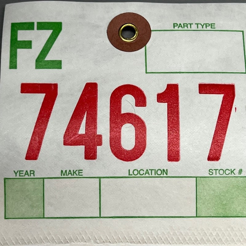 TOYOTA TACOMA TRD HEADLIGHT RIGHT PASSENGER 2016 2017 2018 OEM