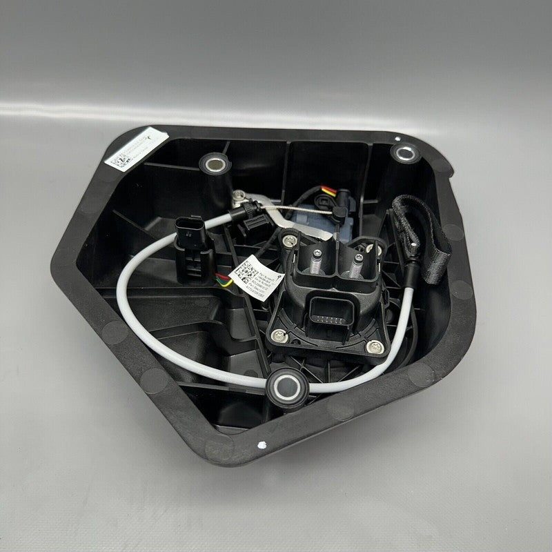 1490374-10-E TESLA MODEL Y CHARGER PORT INLET 2020 2021 2022 2023 2024 OEM 1490374-10-E