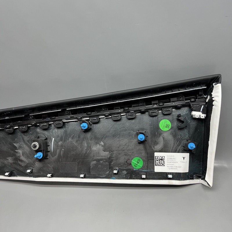 1819345-05-E TESLA CYBERTRUCK DOOR PANEL TRIM LEFT FRONT 2024 2025 OEM 1819345-05-E