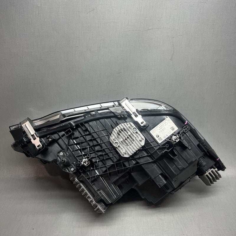 8499127 BMW M5 HEADLIGHT LEFT DRIVER 8499127 2017 2018 2019 2020 ADAPTIVE LED OEM