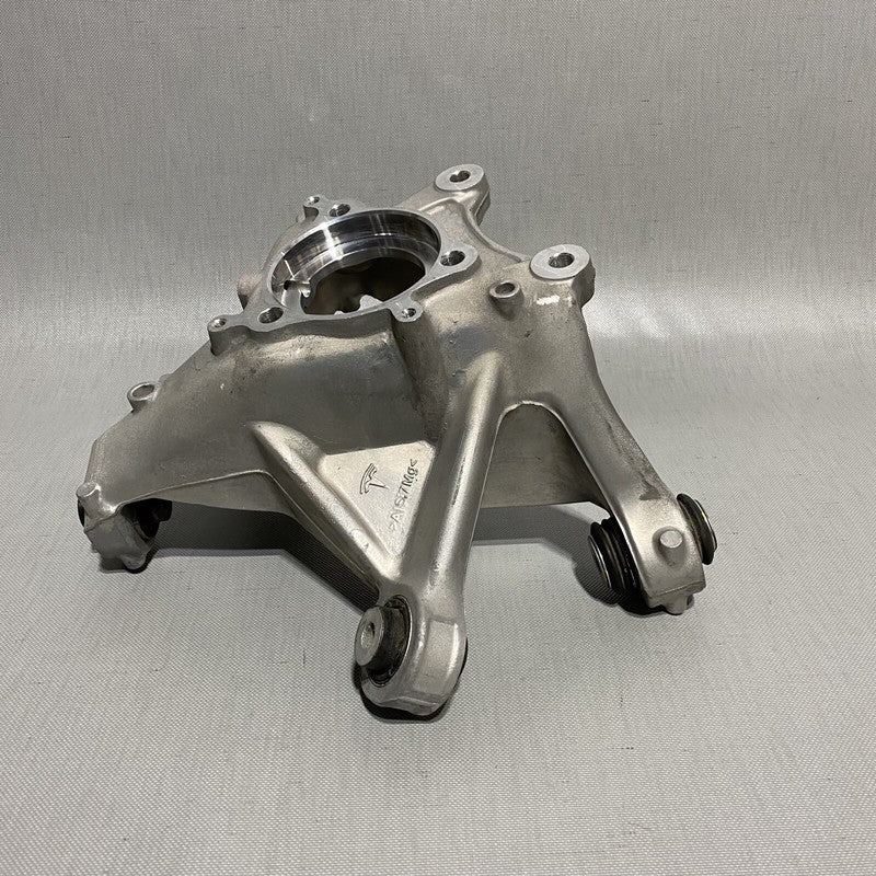 1188411-00-F TESLA MODEL Y KNUCKLE LEFT REAR 1188411-00-F 2020 2021 2022 OEM
