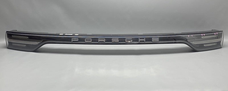 9Y0945081S PORSCHE CAYENNE REAR REFLECTOR PANEL 9Y0945081S 2019 2020 2021 2022 OEM 