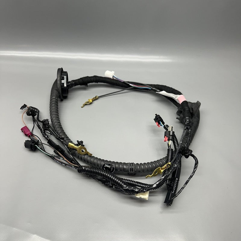1068789-00-G TESLA MODEL 3 HARESS LIFT TRUNK DECKLID 2018 2019 2020 2021 2022 1068789-00-G
