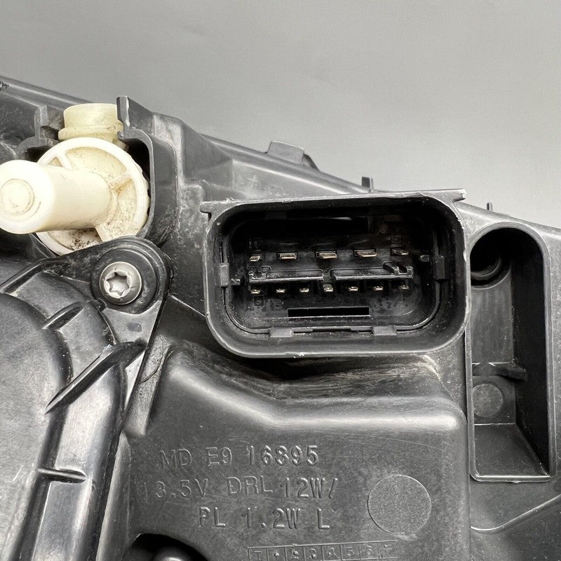 BMW I3 HEADLIGHT LEFT DRIVER LED 2018 2019 OEM 63118738739