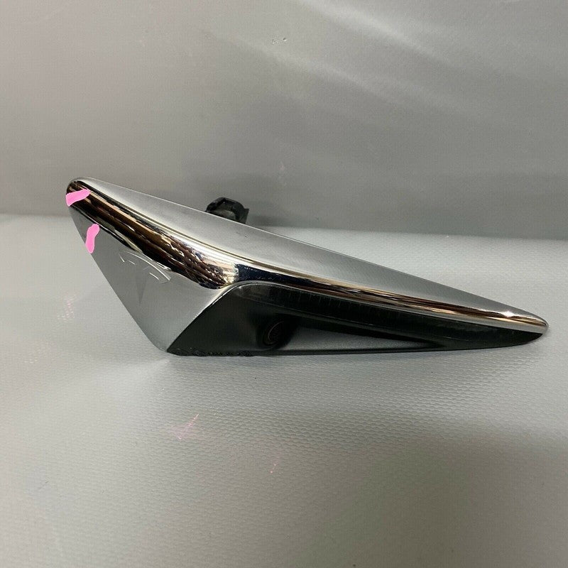 1125106-00-B TESLA MODE S, X  FENDER MARKER WITH CAMERA RIGHT SIDE 2016 2017 2018 2019 OEM 