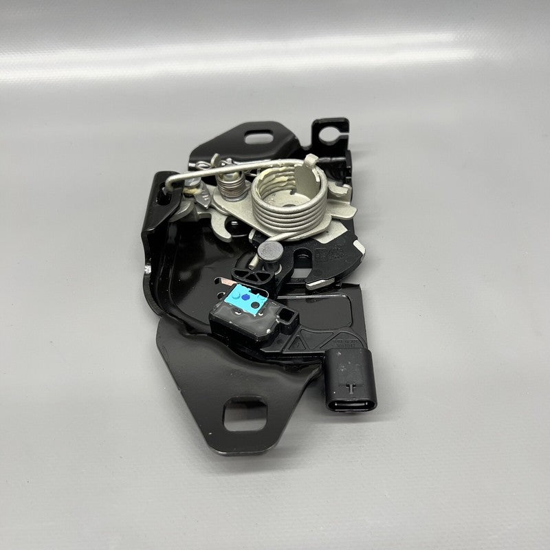 1500397-00-E TESLA MODEL Y HOOD LOCK LATCH 2020 2021 2022 2023 OEM 1500397-00-E