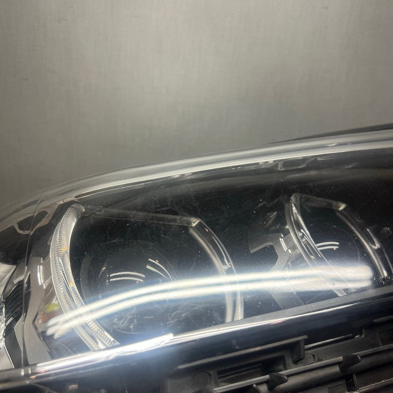 BMW 540 HEADLIGHT RIGHT PASSENGER 550 2018 2019 2020 OEM 8499120