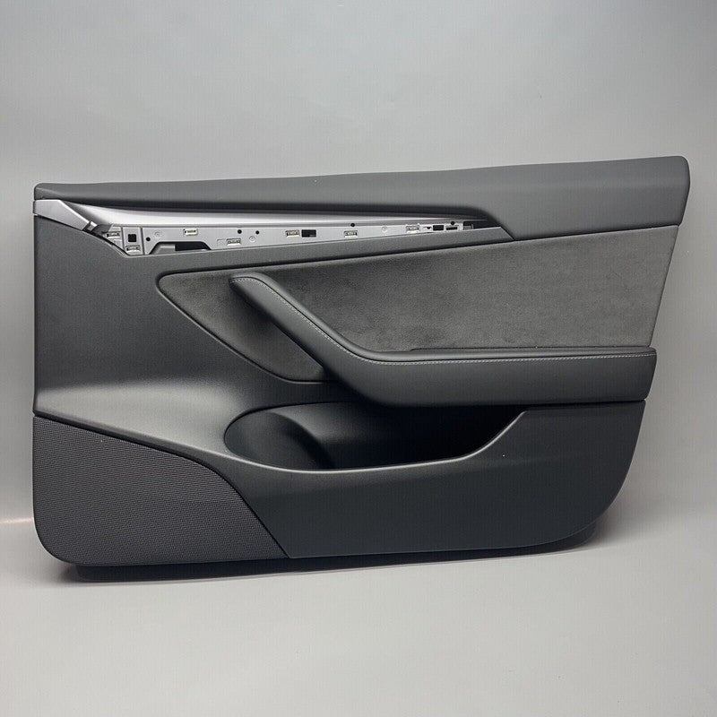 1761296-01-C TESLA MODEL 3 DOOR PANEL RIGHT FRONT 2017 18 19 20 21 22 2023 OEM 1761296-01-C