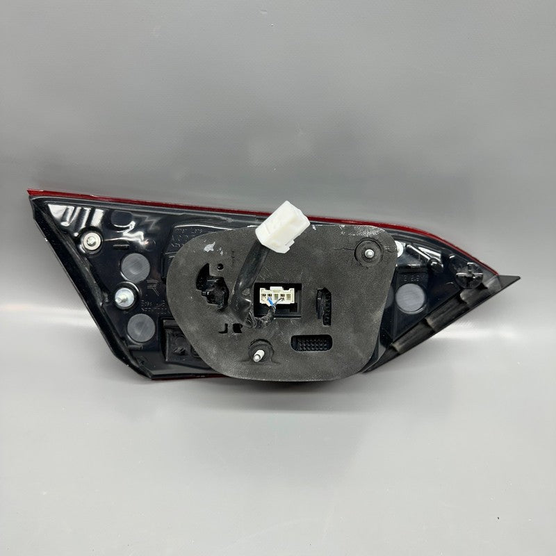 TOYOTA CAMRY TAIL LIGHT INNER RIGHT PASSENGER 2018 2019 2020 OEM