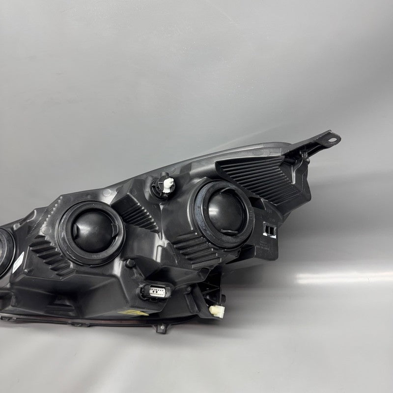 FORD ESCAPE HEADLIGHT RIGHT PASSENGER 2020 2021 2022 AFTERMARKET 84772