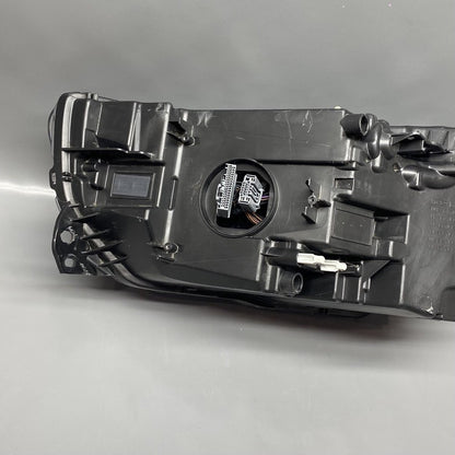 32228550 VOLVO XC40 HEADLIGHT RIGHT PASSENGER 32228550 2019 2020 2021 2022 LED OEM