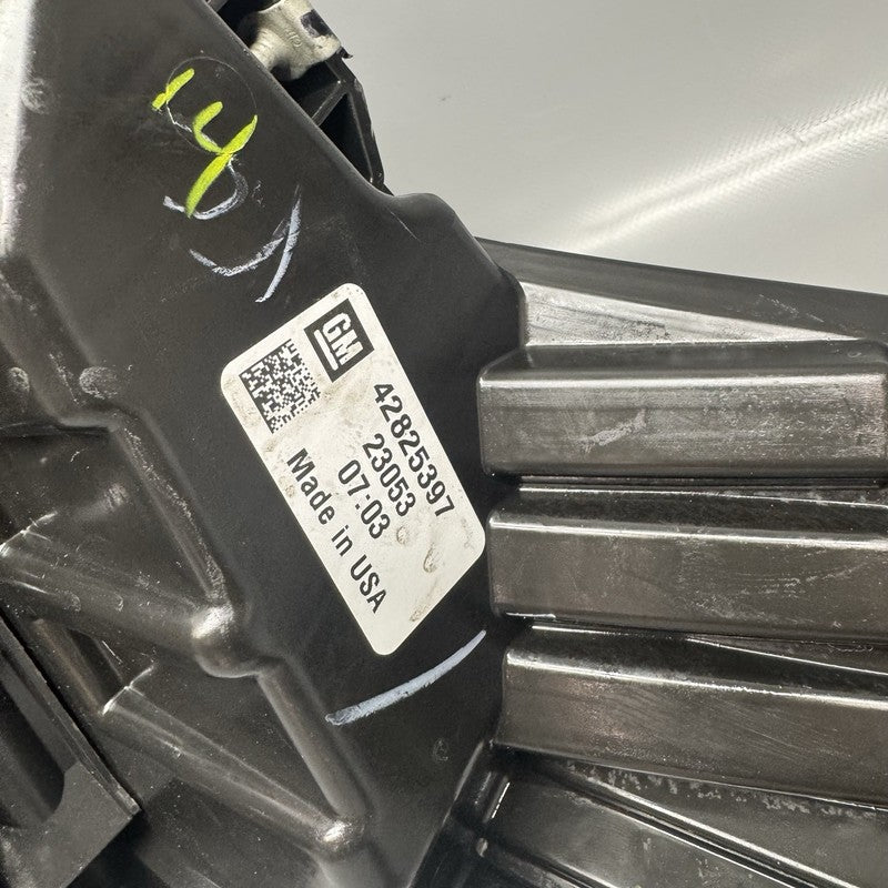 42825397 CHEVY BOLT EUV HEADLIGHT LEFT DRIVER FULL LED OEM 2022 2023 