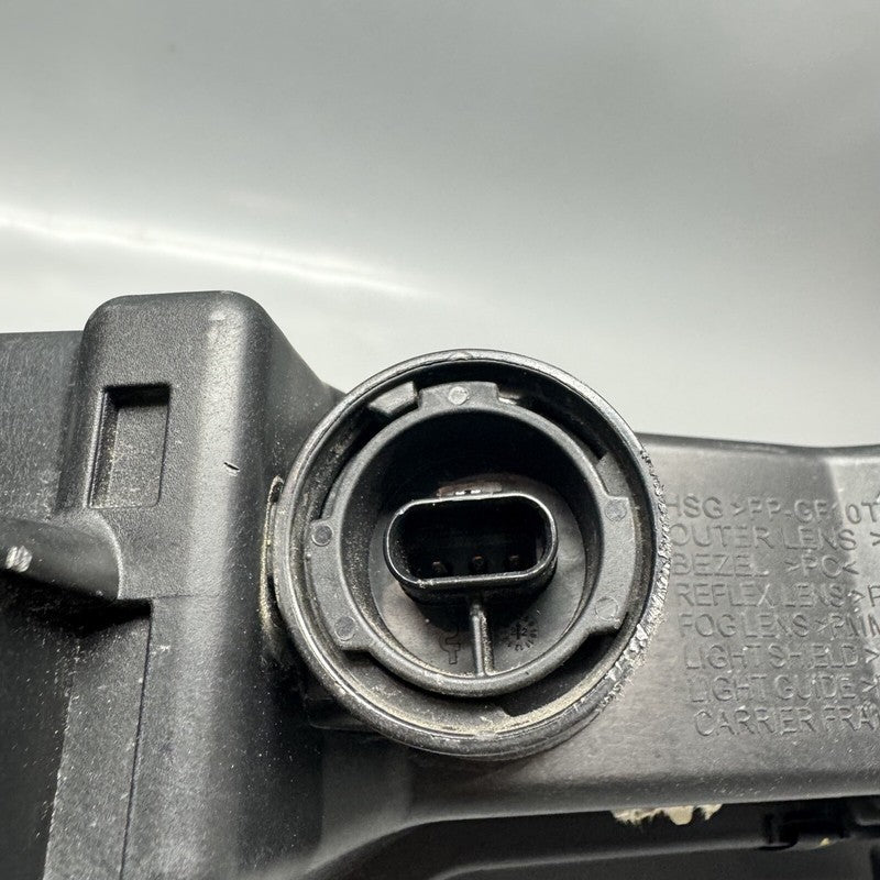TESLA MODEL 3 FOG LIGHT LEFT DRIVER 2017 18 19 20 21 22 2023 OEM 10773