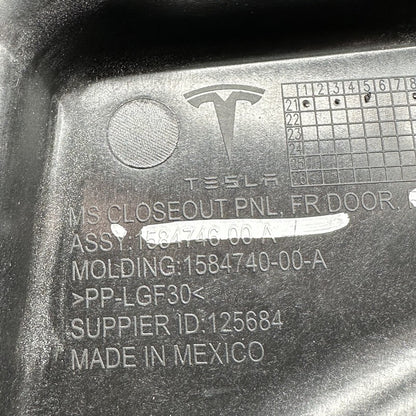 1584746-00-A TESLA MODEL S DOOR CLOSEOUT PANEL RIGHT FRONT 2021 2022 2023 OEM 1584746-00-A