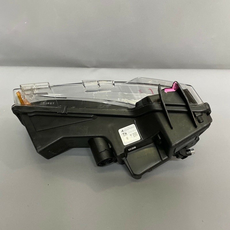 TESLA MODEL 3 FOG LIGHT RIGHT PASSENGER SIDE 2017 2018 2019 2020 LED O
